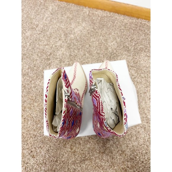 Diamond Embroidered Western Boots - Picture 3 of 6